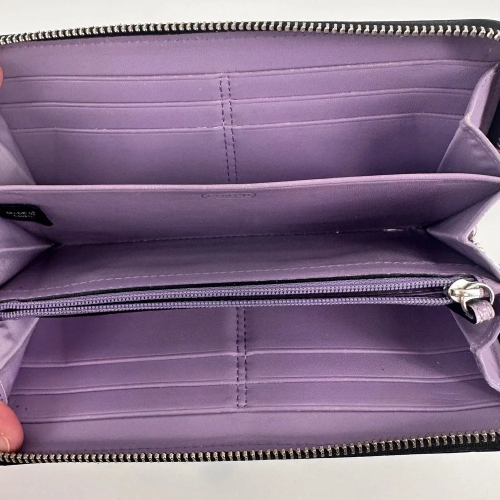 Coach‎ Black Leather Zip Around Wallet Purple Inside White Stitching Long Clutch